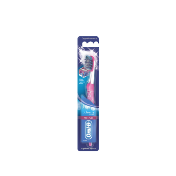 Зубная щетка Oral-B 3D White Pro-Health усиленного действия