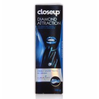 Зубная паста отбеливающая Close Up Diamond Attraction 100 г